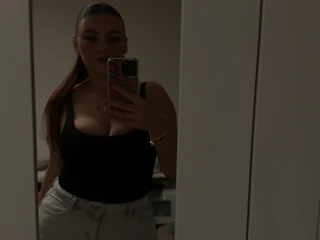 doubleddemi's profile picture – Girl on Jerkmate
