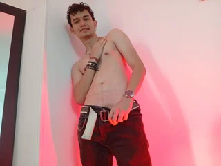 drakecruz's profile picture – Girl on Jerkmate