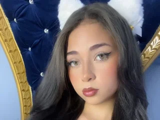 everlyncleopatra's profile picture – Girl on Jerkmate