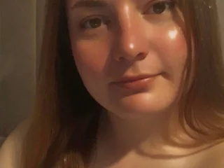 firecrackercara's profile picture – Girl on Jerkmate
