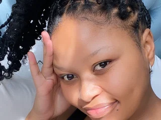 heaven_light's profile picture – Girl on Jerkmate