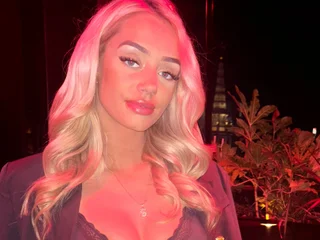 Isla_Foxe profile