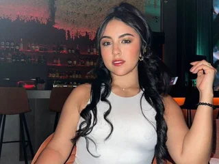 issacute's profile picture – Girl on Jerkmate