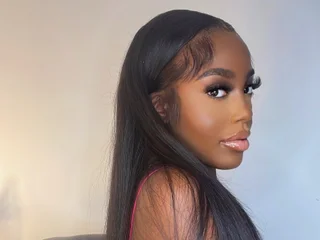 jas_uk's profile picture – Girl on Jerkmate