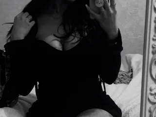 JustCoralxx profile