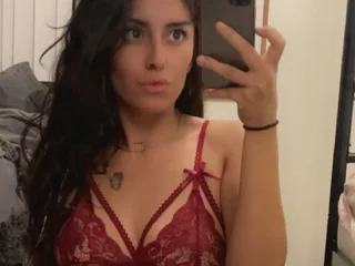 LatinaBombshell1111 profile