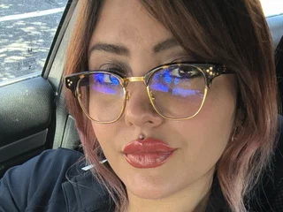 leahbaby25's profile picture – Girl on Jerkmate