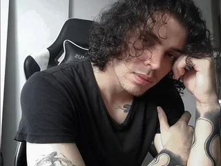 Leon_Harry profile