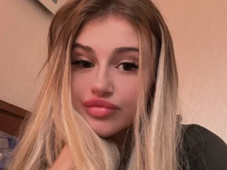 lilsunny's profile picture – Girl on Jerkmate