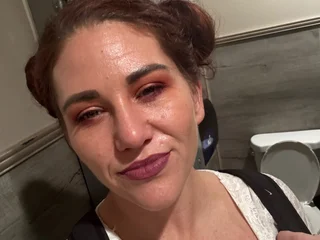 lis1872's profile picture – Girl on Jerkmate