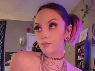 LunaVioletXO profile