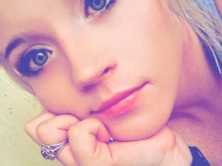 madelynreyes's profile picture – Girl on Jerkmate