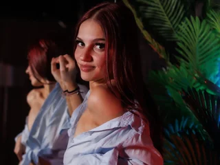 MelaniaMaven profile