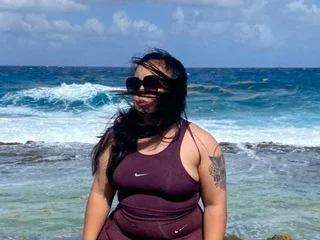 MikaelaJoness profile