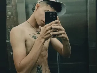 oliver_thomson's profile picture – Girl on Jerkmate