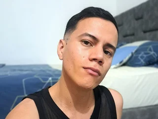 peachprince_21's profile picture – Girl on Jerkmate