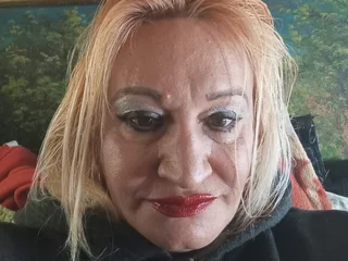 siymmone's profile picture – Girl on Jerkmate