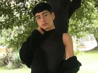 santifoxs's profile picture – Girl on Jerkmate