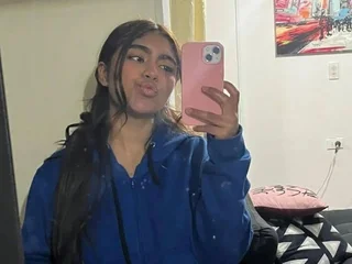 Scarlet_Harris profile