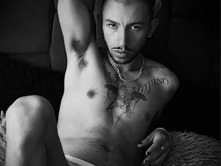 sexaaron's profile picture – Girl on Jerkmate