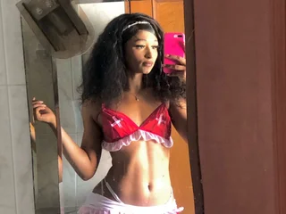 Tiara_Ebonny profile