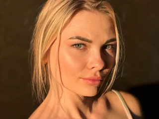 tina_candy's profile picture – Girl on Jerkmate