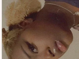 toastandjam's profile picture – Girl on Jerkmate