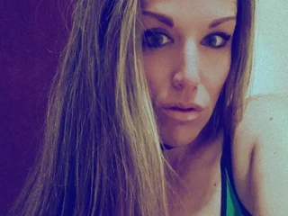 towertraverser's profile picture – Girl on Jerkmate