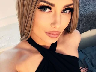 xoxosky's profile picture – Girl on Jerkmate