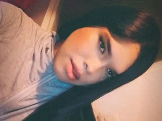 Yannina_21 profile