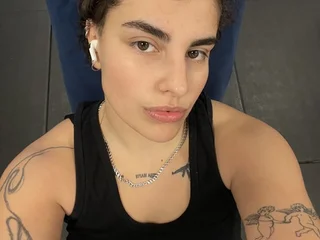 youngcherry425's profile picture – Girl on Jerkmate