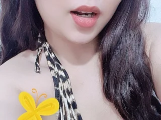 zuren's profile picture – Girl on Jerkmate