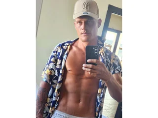 blueeyeboy profile