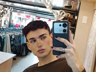 etthan_hor's profile picture – Girl on Jerkmate