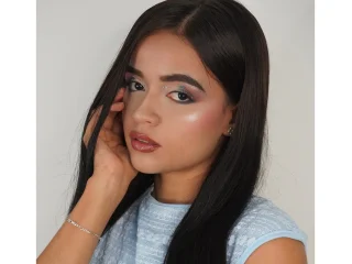 innakitl's profile picture – Girl on Jerkmate