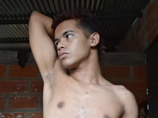 james2hott