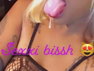 laylafoxxi profile