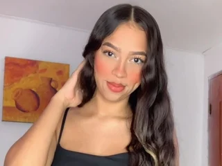 luisa_moon profile