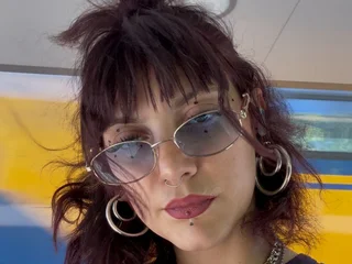mistiqueleyla's profile picture – Girl on Jerkmate