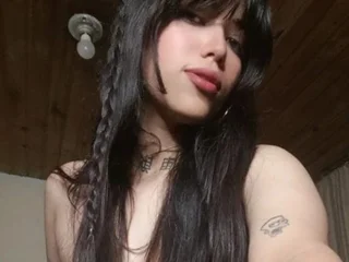 sophieshiine's profile picture – Girl on Jerkmate