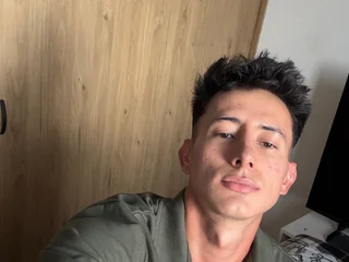 AlexLopez21 profile