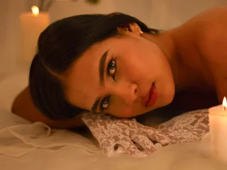 Arianna_Thompson profile