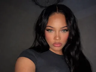 AsiaAmarioOfficial profile