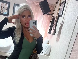 BlondeBaddie_xx profile