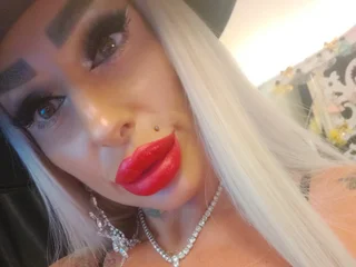 BlondeDelya69 profile