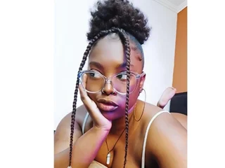 BonnieEbony profile