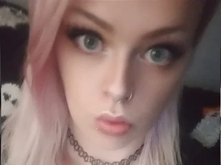 BrattyLittleDemonX profile
