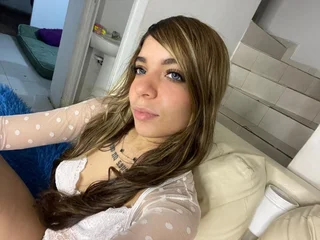 Charlott_iconic67