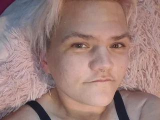 Chubbybunnygirl96 profile