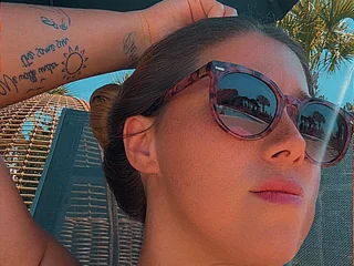 Crimson_Honey profile
